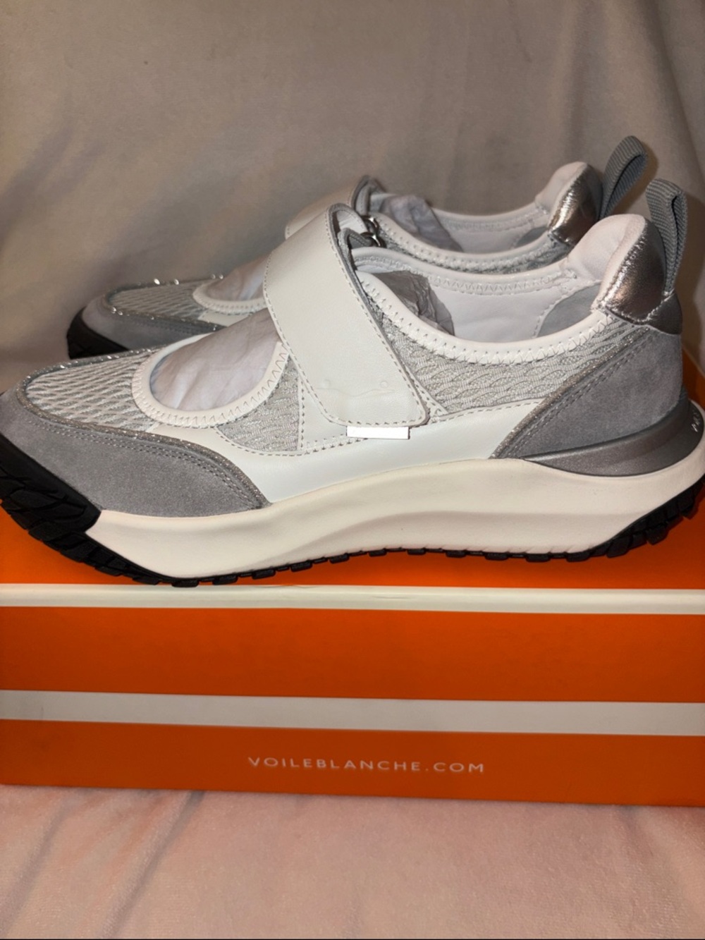 NWT VOILE BLANCHE Club Act Babe Mary Jane Sneaker in Lead Grey - Picture 13 of 16